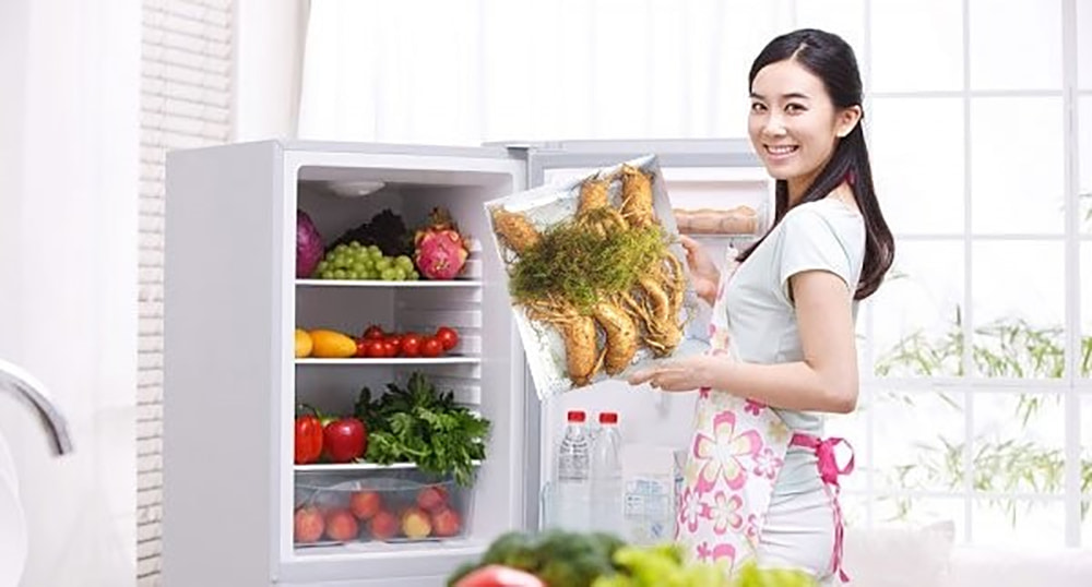 Bạn có thể bảo quản sâm tươi trong tủ lạnh để dùng lâu hơn