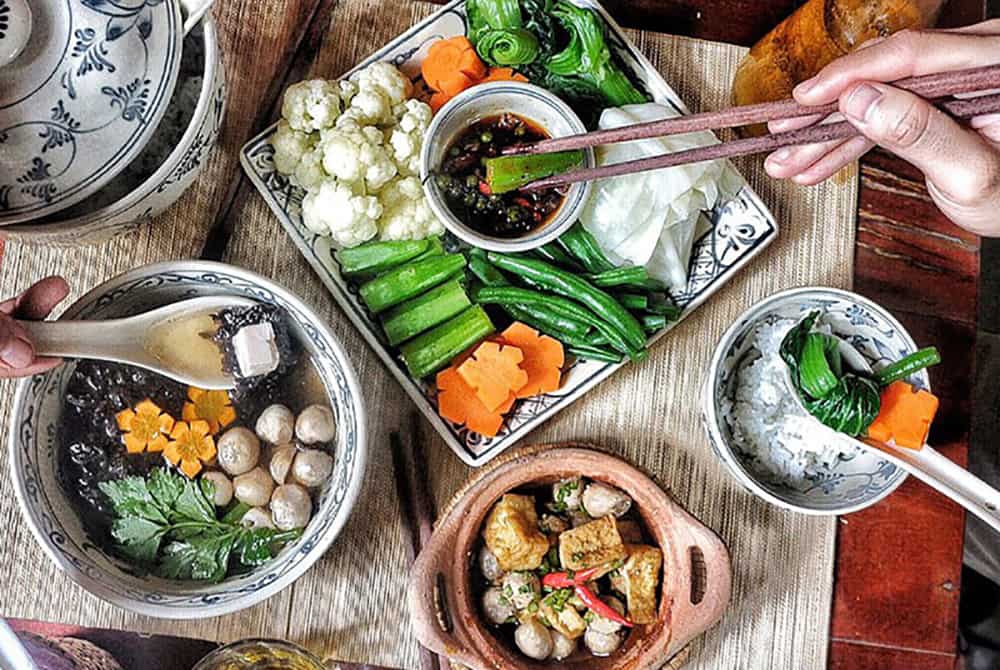 Ăn chay là một hành động đẹp để cầu mong sức khỏe, bình an cho những người thân trong tháng Vu Lan