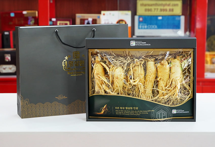 Nhân sâm tươi Hàn Quốc loại 1 nhập khẩu kg 6 củ Nhân sâm tươi Hàn Quốc loại 1 nhập khẩu kg 6 củ