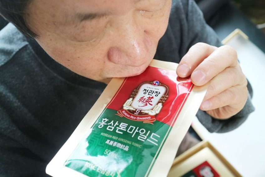 Người dân Hàn Quốc rất ưa chuộng sử dụng hồng sâm  để phòng ngừa bệnh tật và gia tăng tuổi thọ