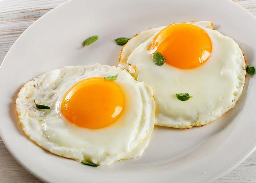 Trứng rất giàu protein và vitamin D, nguồn năng lượng dồi dào cho ngày mới