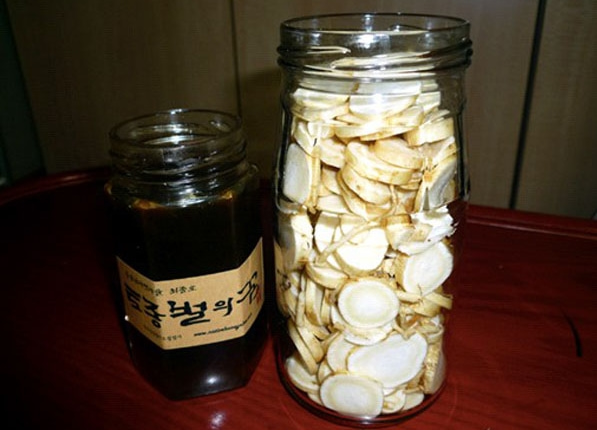 Nhân sâm ngâm mật ong