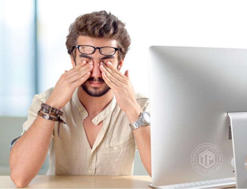 Giảm thị lực là bệnh lý phổ biến của nhân viên văn phòng