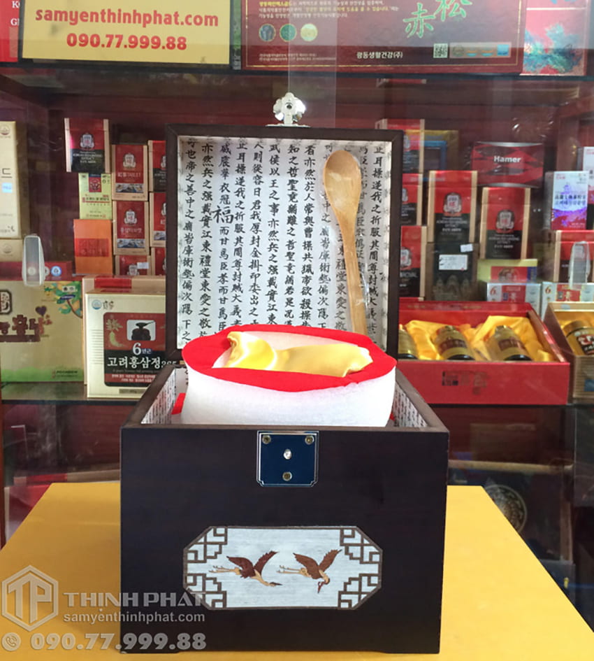 Cao hồng sâm Hoàng Đế Hàn Quốc hộp quà tặng đặc biệt hũ 500g